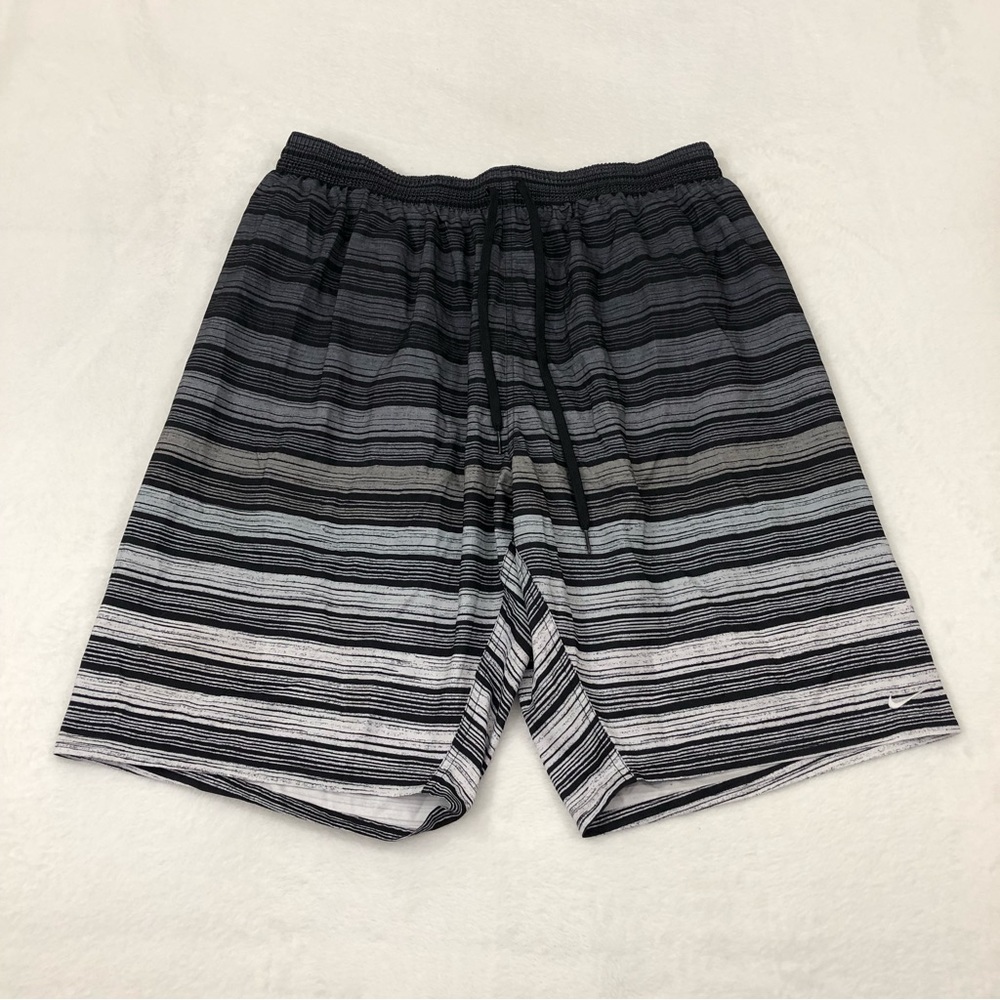 Nike Athletic Black & White Striped Swim Trunks Mesh Lined Board Shorts Mens XXL - Picture 1 of 7